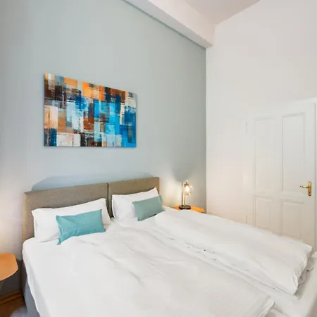 Design Altstadt 100 Qm I 6 Gaeste I Parkplatz & 85