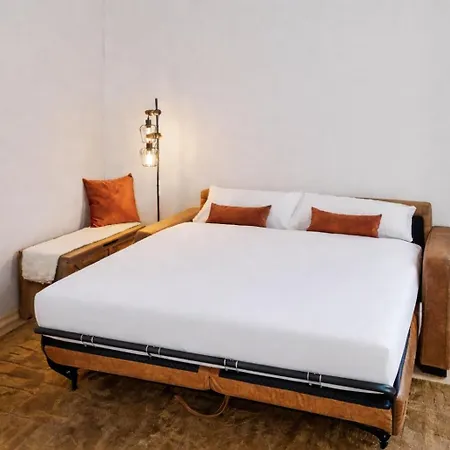Design Altstadt 100 Qm I 6 Gaeste I Parkplatz & 85