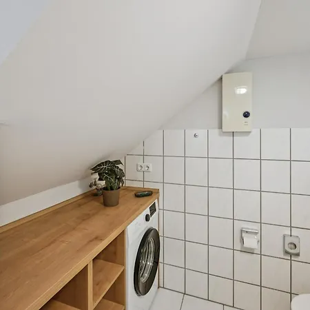 Design Altstadt 100 Qm I 6 Gaeste I Parkplatz & 85