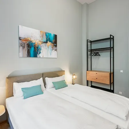 Apartment Design Altstadt 100 Qm I 6 Gaeste I Parkplatz & 85
