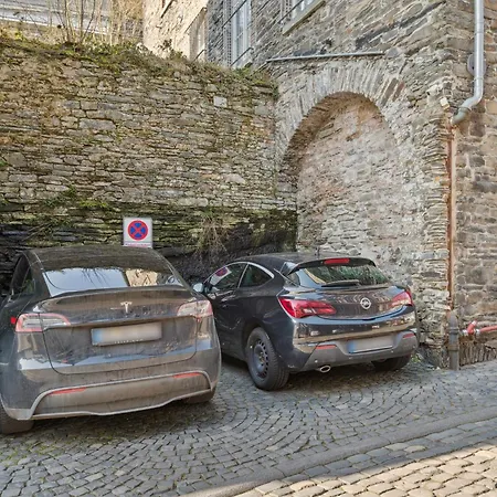 شقة Design Altstadt 100 Qm I 6 Gaeste I Parkplatz & 85